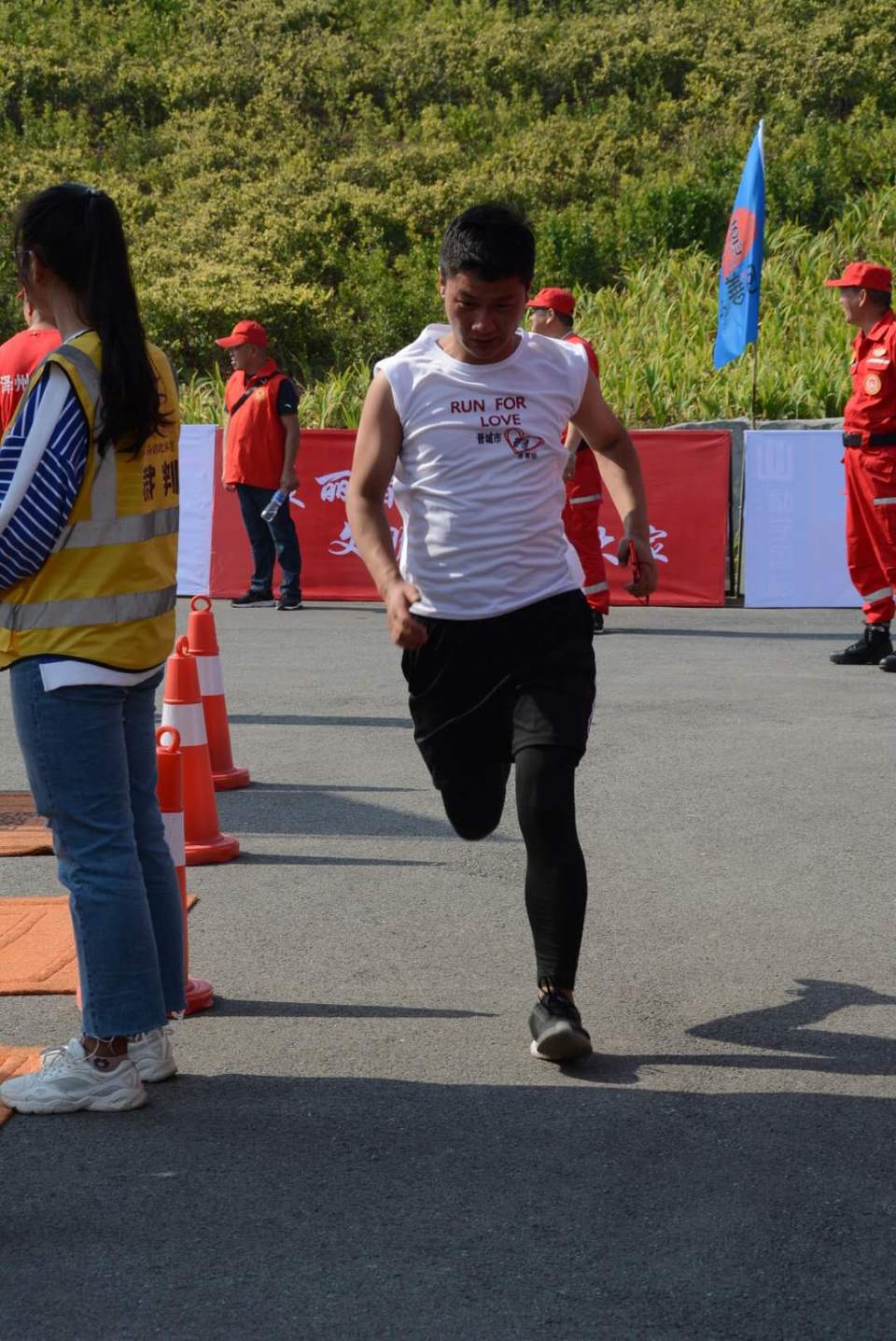 d3ioGBIm-ZPlFdnN_hqJ6P_vgP1DuDiLqYJpmJY4ptTcMOtBMO1f7BTOaWewXf6N