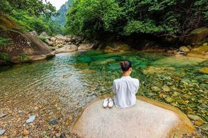 深圳杨梅坑天然潭溪谷、大鹏古城、小姿较场尾、深圳鼓浪屿、山地越野车、CS野战一日游