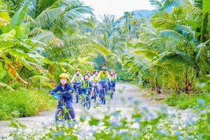 海南亲子骑行丨探索全新的海南度假模式，沿海岸线骑行，穿越热带雨林...