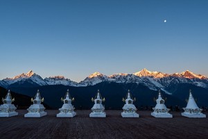 跨年徒步丨第一届中探联虎跳峡雨崩跨年徒步节，世界十大徒步路线系列活动！