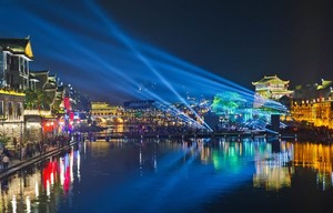 仅此一期丨湘西芙蓉镇、贵州梵净山、文人故里凤凰古城，元旦高铁3天纯玩之旅