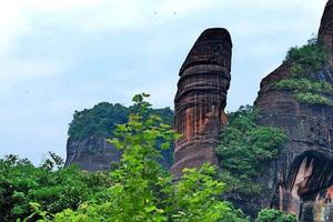 【中秋/国庆2天】世界遗产--5A丹霞山、岭南第一宝刹--南华寺、广东十佳优质温矿泉曹溪温泉