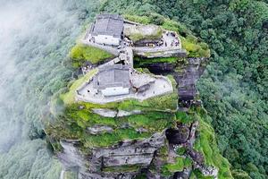 天空之城 | 贵州5天4晚VIP私享旅行