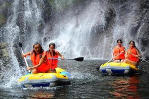 古龙峡全程漂流、云天玻霸、古龙九瀑、牛鱼嘴、小北江游船、银盏温泉、葡萄园摘葡萄二日游