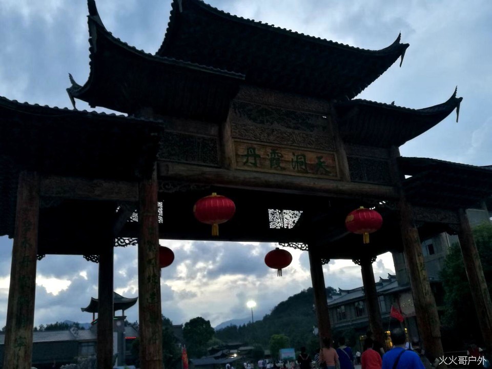 FCAFD891-F032-4C75-B560-0EFE6982E708