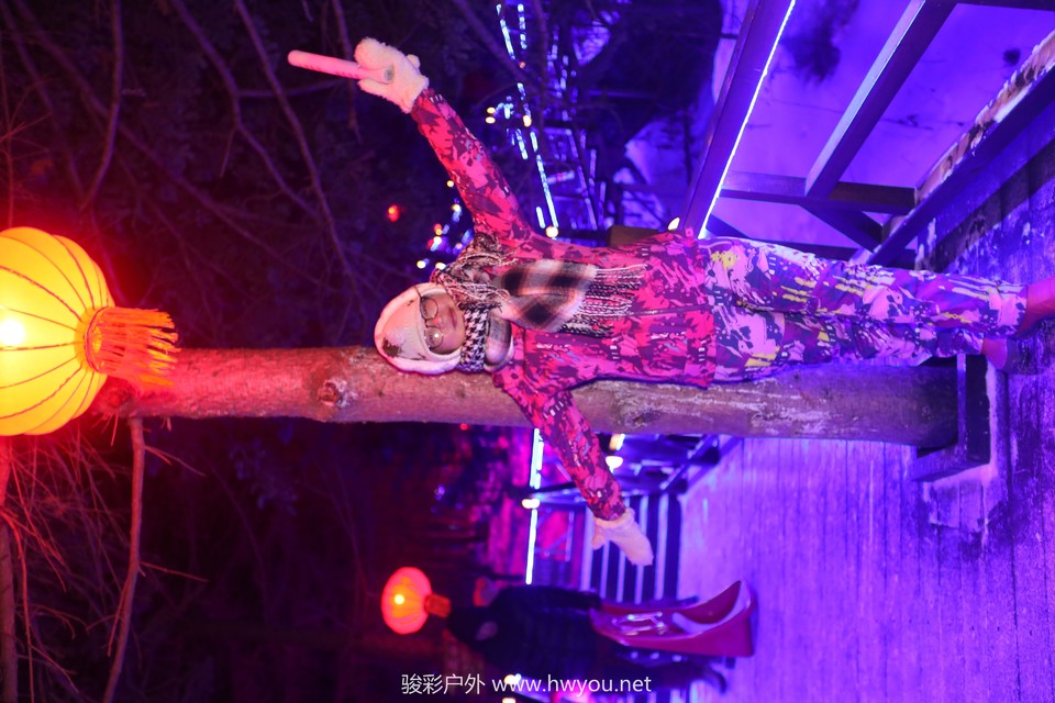 20181218195654_9F2A7302