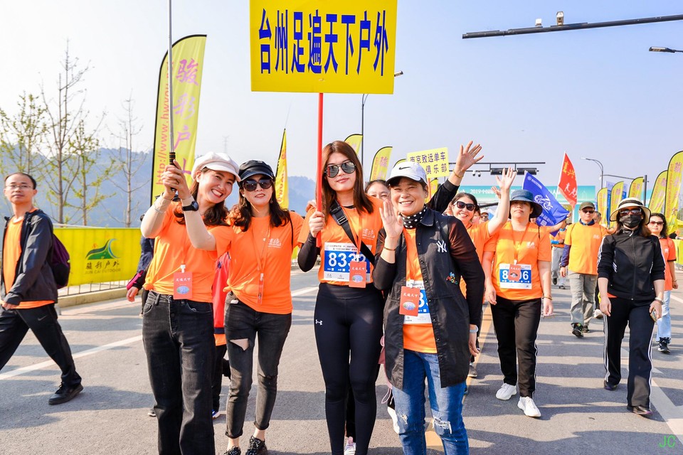 DSC_6464.JPG-47812233