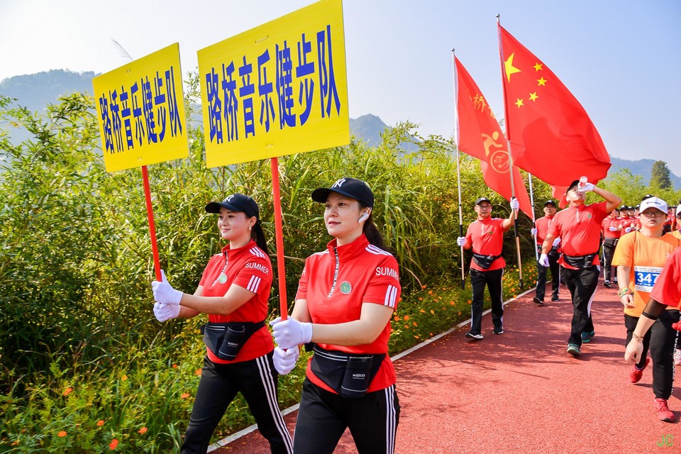 DSC_6851.JPG-47838104