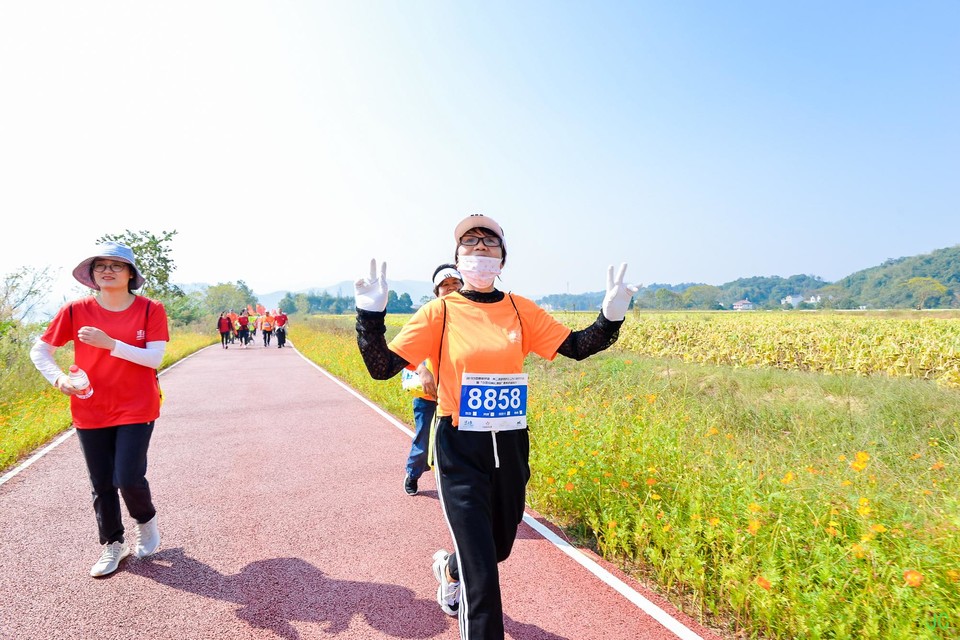 DSC_6939.JPG-47850175