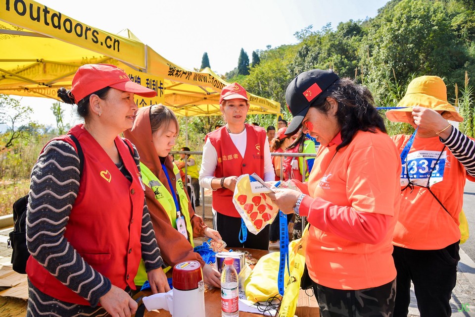 DSC_7055.JPG-47862291