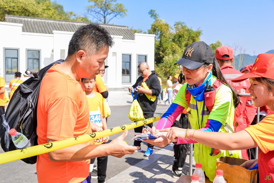 DSC_7067.JPG-47862502