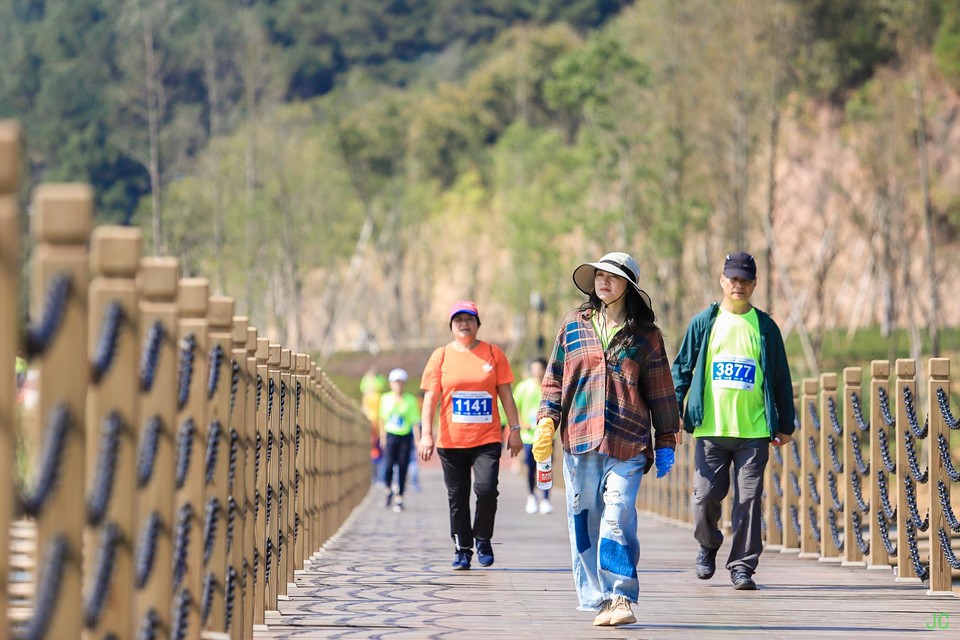 IMG_0429.JPG-47868708