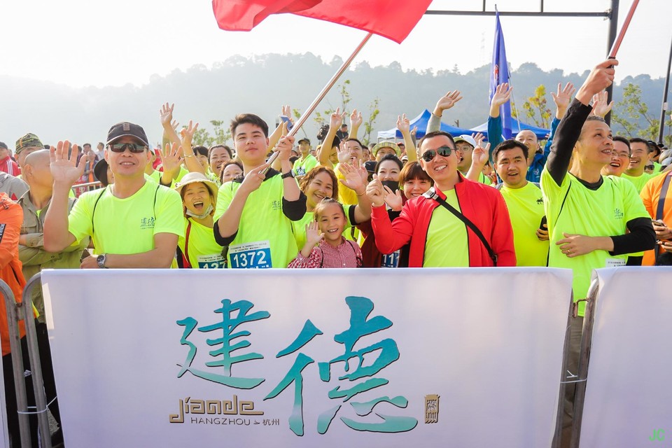 IMG_4910.JPG-47807995