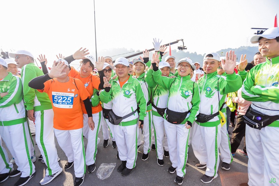 IMG_4963.JPG-47809042