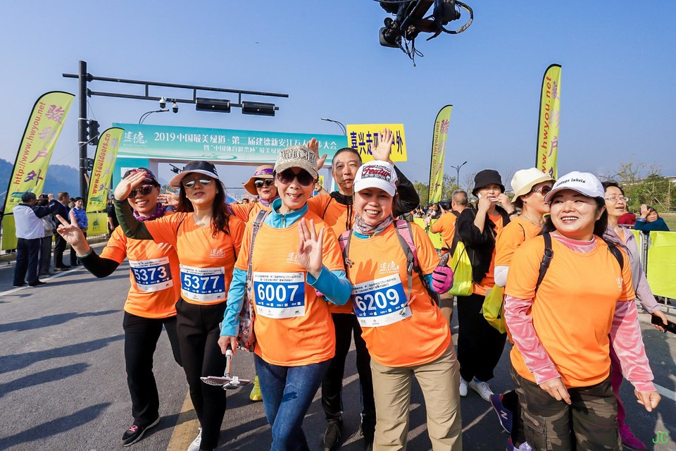 IMG_5498.JPG-47816105