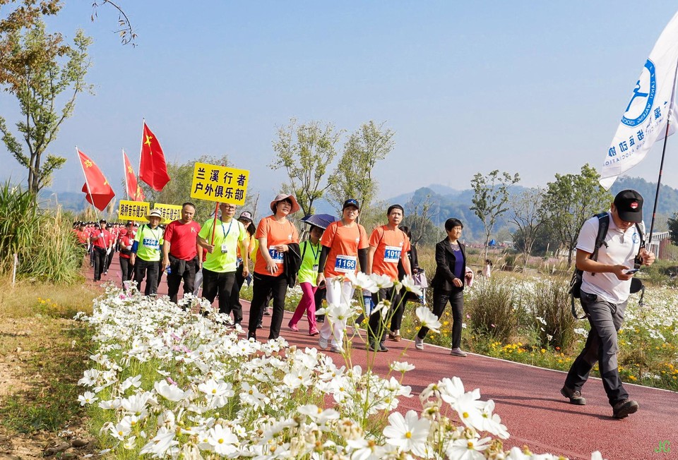 IMG_6405.JPG-47844106