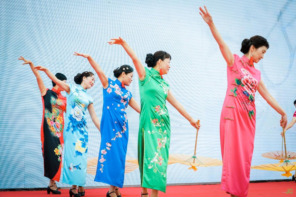 0W1A4552.JPG-49073157