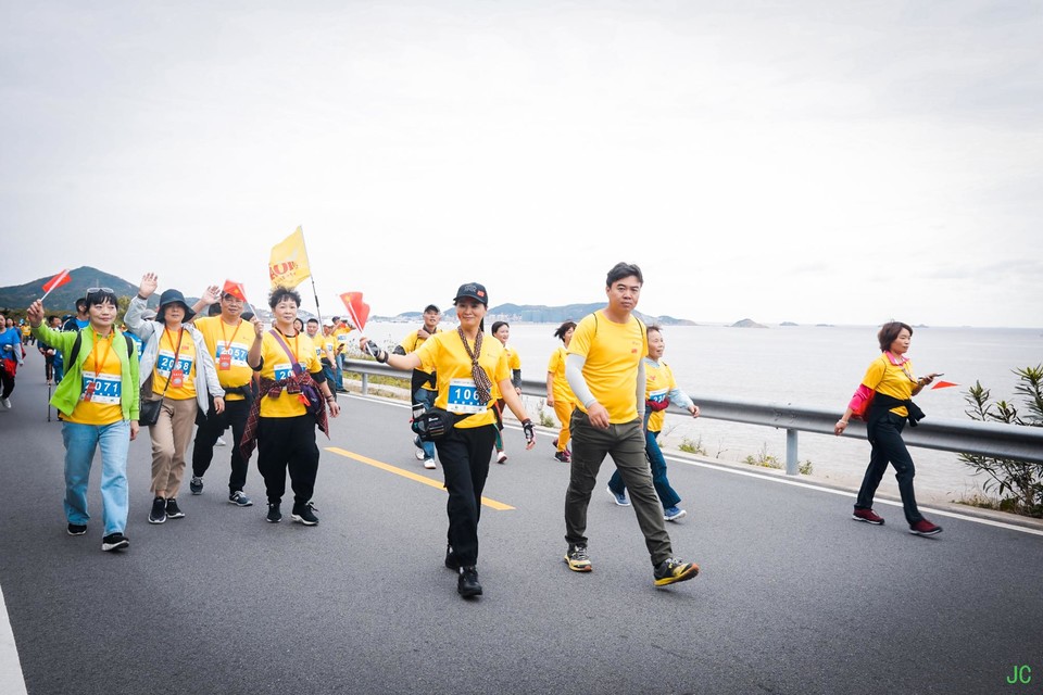 0W1A4820.JPG-49080835