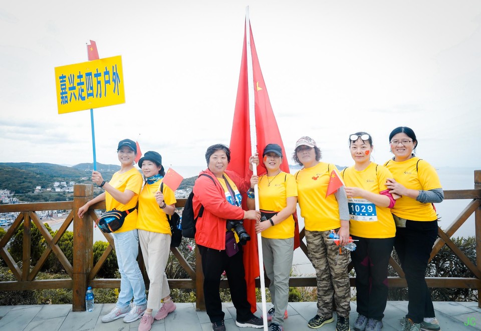 0W1A4974.JPG-49110337