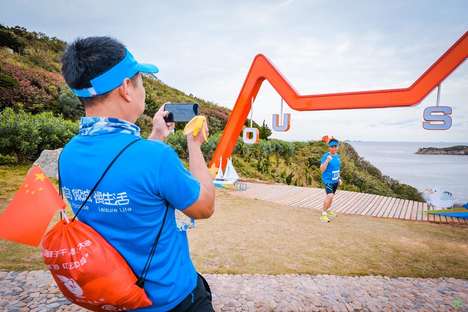 DSC_0549.JPG-49082040