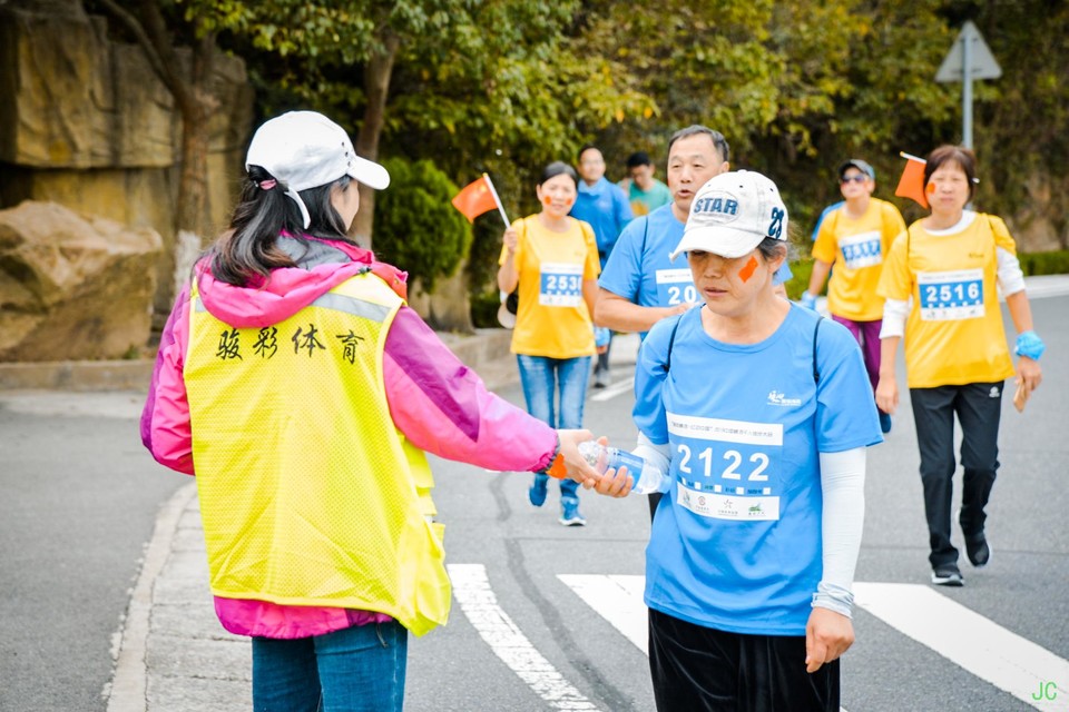 DSC_0889.JPG-49127047