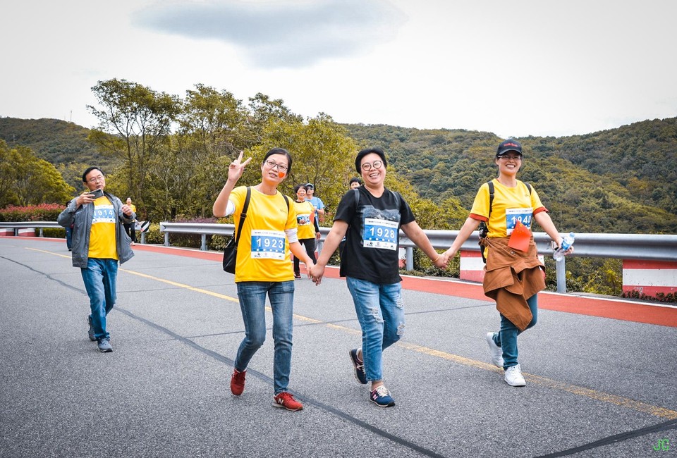 DSC_0986.JPG-49142424