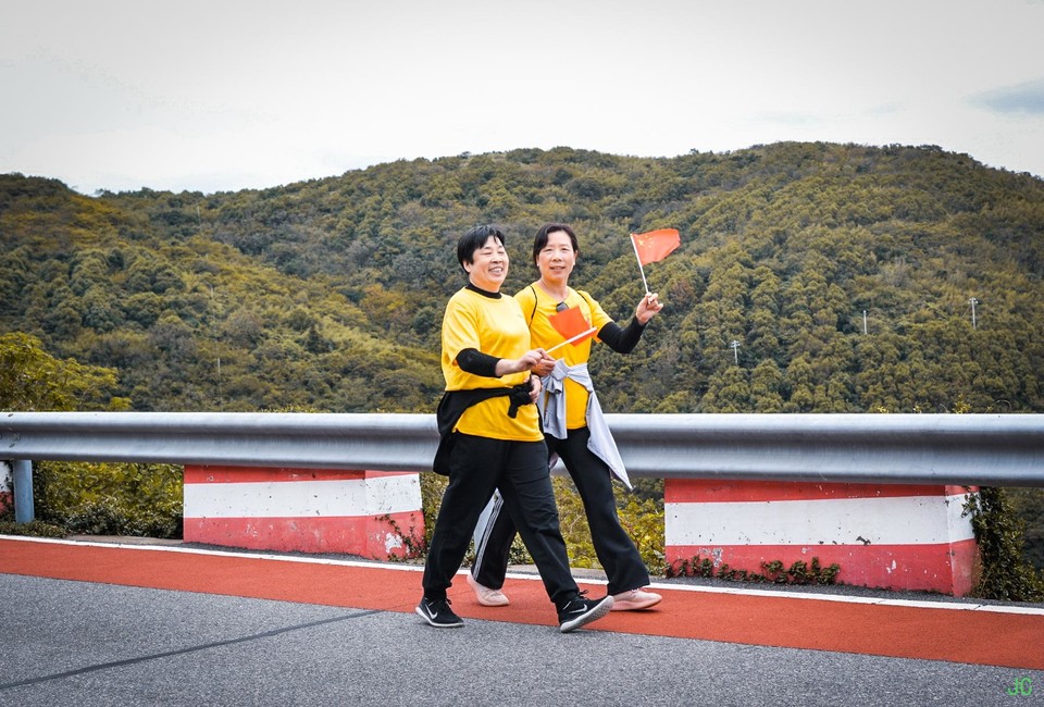 DSC_0994.JPG-49142543