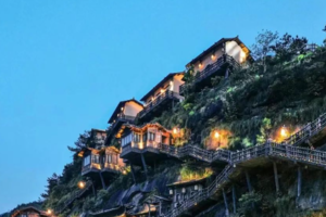 3.8-3.9【两天一夜】绘制在山涧的“清明上河图”望仙谷和龟峰加月亮山。