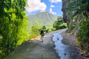 8月7日【富阳】超震撼的小众溯溪徒步路线，富阳黄弹石梯