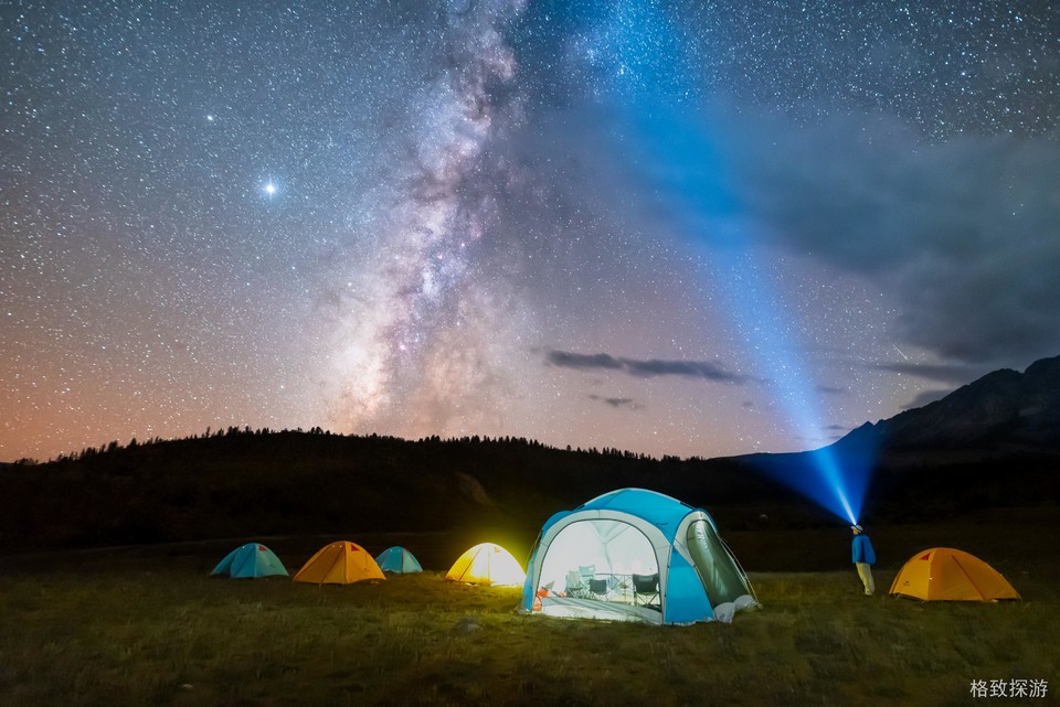 营地星空