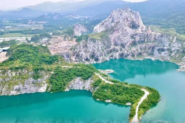 【小众团 首发线】6.25日 佛山打卡三水长岐古村+北江大堤+关山肚蓝眼泪摄影 野炊