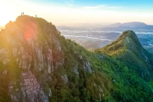 5.14(周四） 广佛出发 每周六/日 【神湾丫髻山】打卡中山版小华山，深入神湾菠萝产地，体验摘菠萝，农家乐品尝菠萝餐
