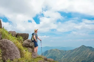 春节&周末【阳春鸡笼顶2天 】探秘阳春八景之龙宫岩+春湾石林、徒步南方呼伦贝尔-鸡笼顶、入住温泉酒店XM
