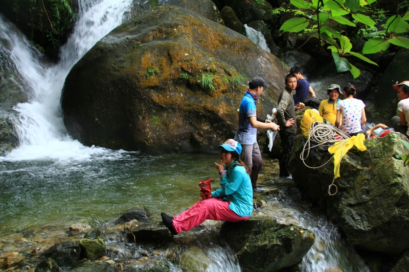 6月14号惠州领南第一山罗浮山最美溪谷鹿角坑溯溪徒步穿越