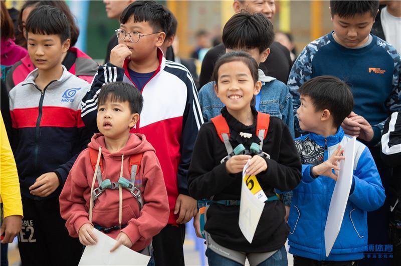 mmexport1545582588218