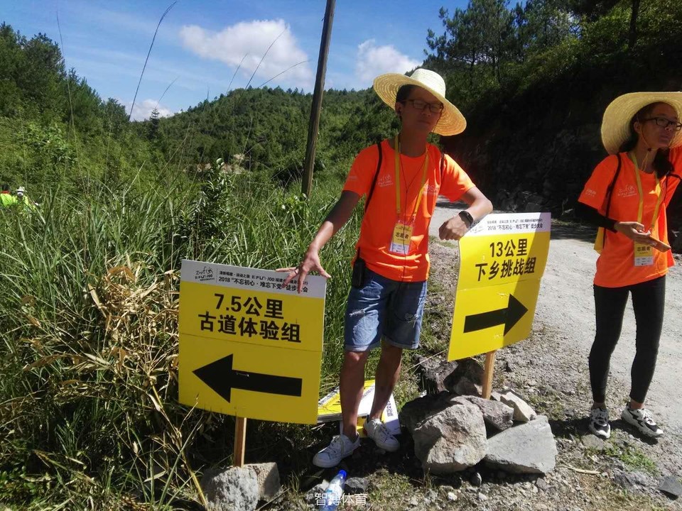 LAvZiDMotCtSySV-UL2xM6X-Svn7nb2UgXexjB-ZaoxyBelLsMcnwVuYoNDAu_Bm