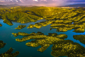 春日踏青计划【万绿湖徒步】打卡人间瑶池万绿湖｜广东版“千岛湖”徒步12公里