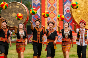 广西三月三 4.18-19 黄姚古镇沉浸式狂欢，紫云仙境洞天遇壮韵 2日游