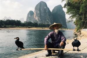 【阳朔深度游+黄姚古镇】徒步漓江，登相公山，行摄遇龙河古桥，体验手撑竹筏，骑行十里画廊