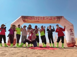 【2025版】经典腾格里沙漠4天3晚“五湖穿越”52KM徒步