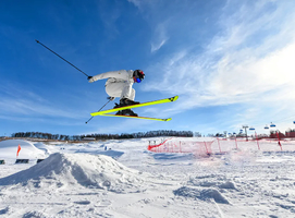 北国自由行B线 |长白山5天4晚丨吉林-延吉-长白山-镜泊湖-雪乡-亚布力-哈尔滨