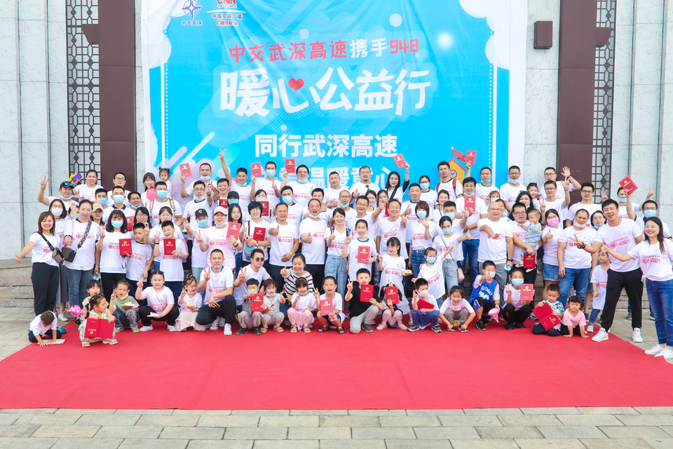 DIG4upEobUhW8G8fHDbnlJg_KeD8kQrFryZox3P3rFAVUgtwsqOwlVuHRvbSVWuU