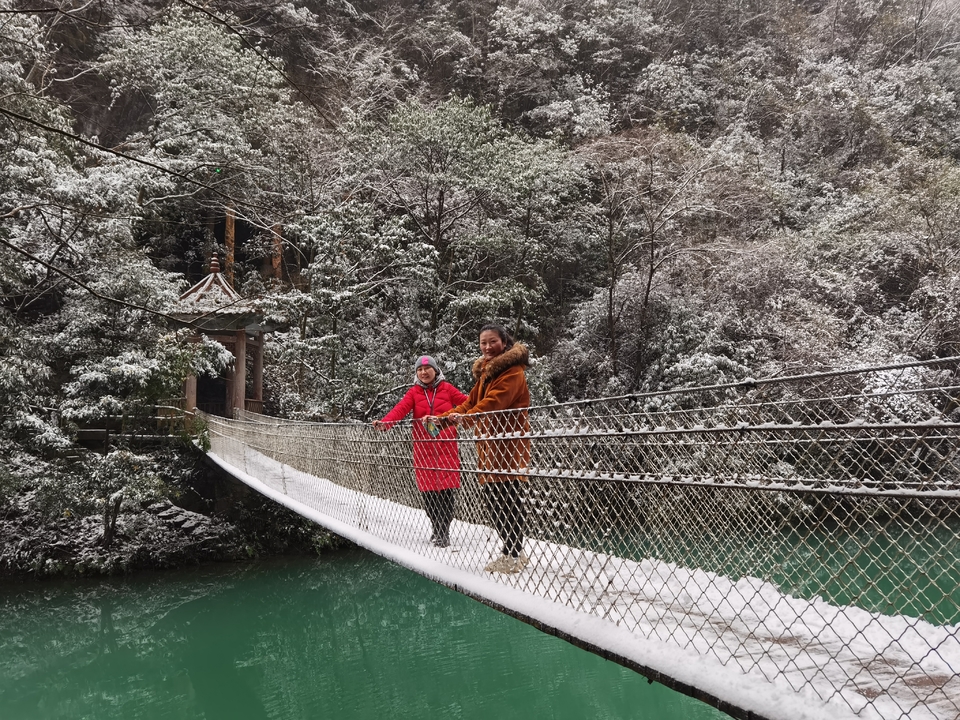 _Ioro_ZdfX2__ttPpRsH5o82Yt6rUXOLDrF8j1DZ51cRBydE5H-2l5T9-gvrBDUW