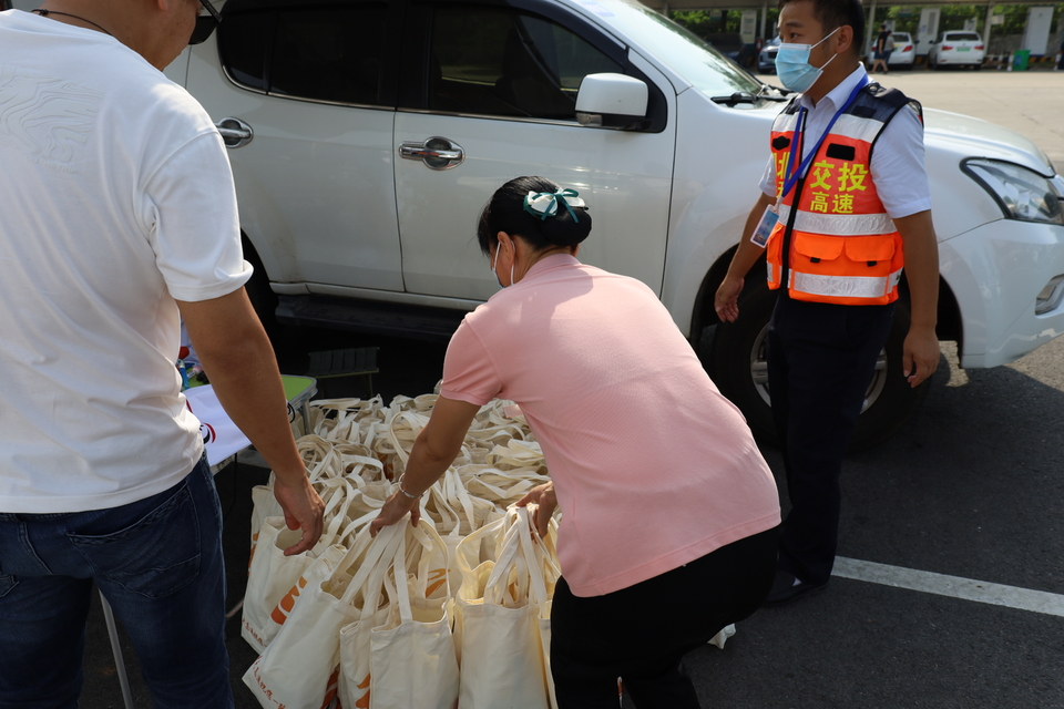 uBtdJ8XwdP8ZiHsqjJ6rbihaLe8-o17cFYCOI2lJ1XNQ_brr-lzGuZmz9r_92o7C