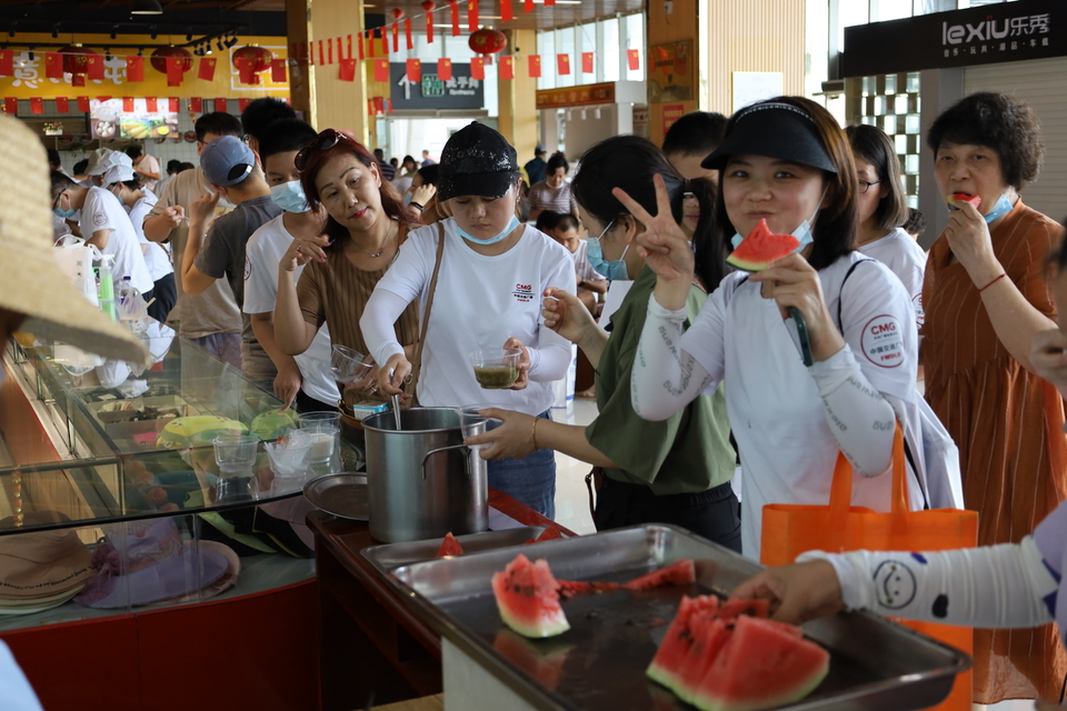 3yk91y9bYbdPXDGlYuuKUxthJucufQWaBcWx-CcSaGgkGyyO5TzRFbDozeZuxa8H