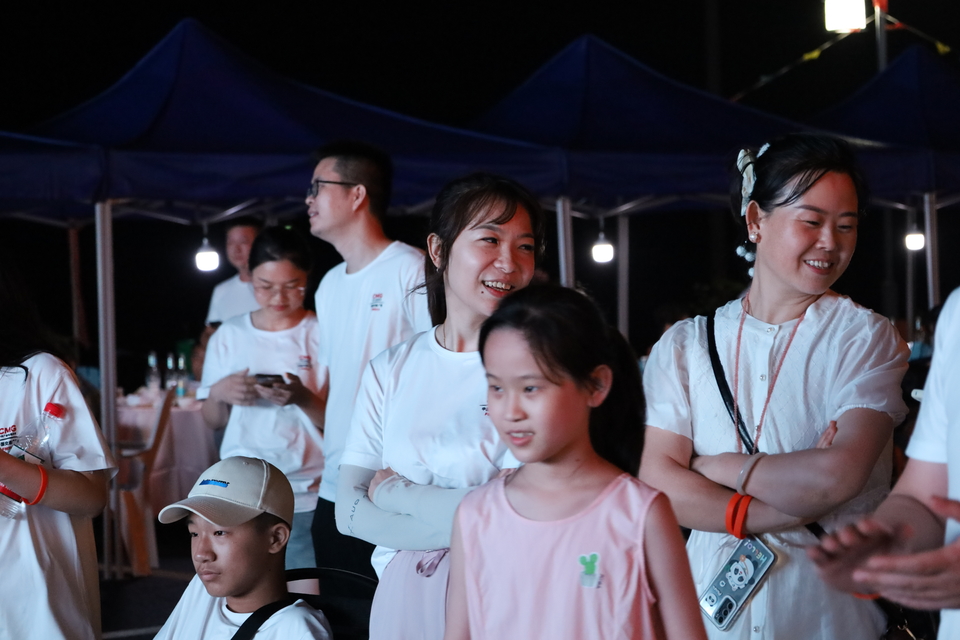 4fFINPg7j7JD_c3kzcZnDSPZZdhRCW2TNv_svyTWpLWUUZET7azLFYTR1VnglCv_