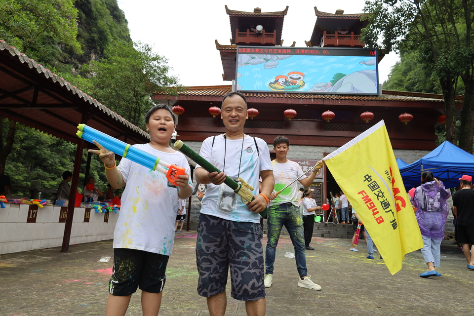 nMT_GjL4inF_F0_a6YNqA1Ws-IxBzaRGljnstc86Eet9YynHp8Unc-76HCshB7H_