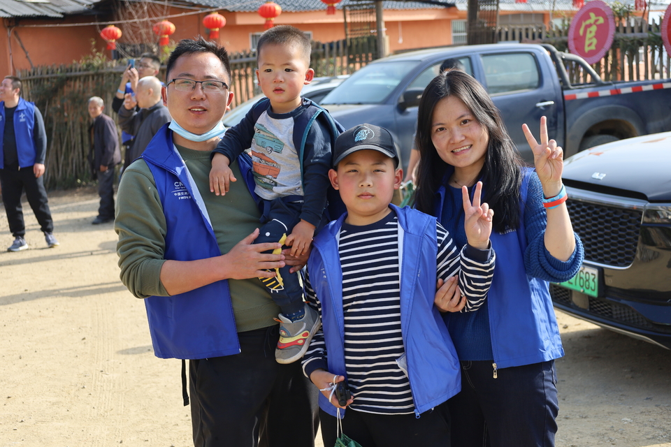 iFkzscsGiEdxKYZ2SqHq5-iJM0bkQW0iX4mj78Cgr_kWwCtR04zNKVFCNUnMdLaq