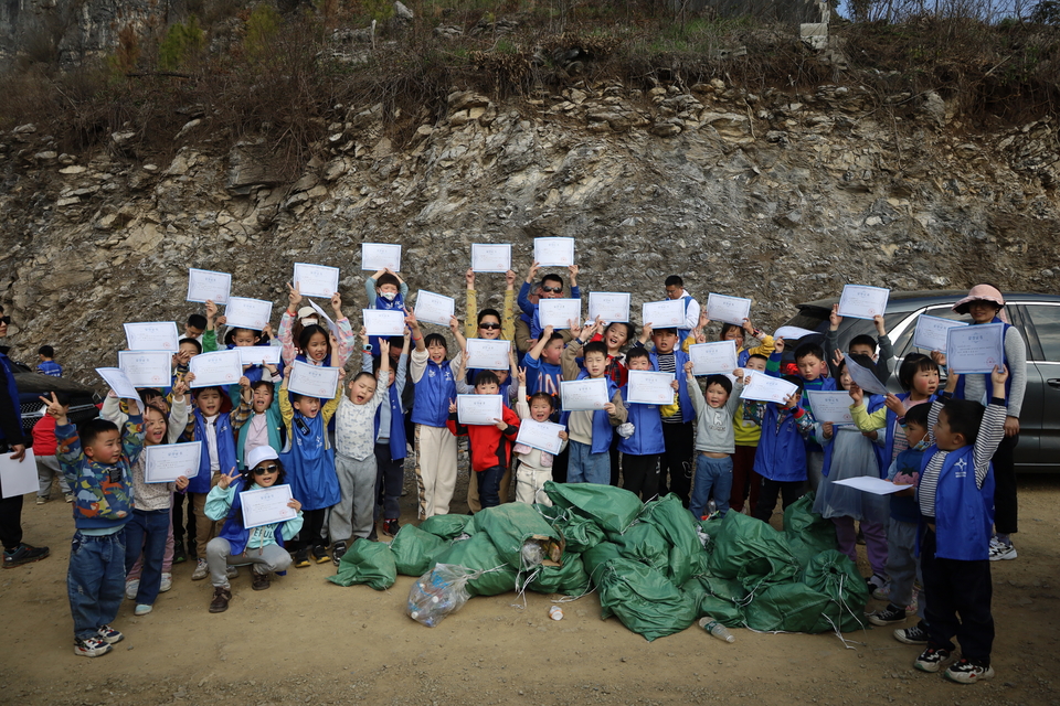 iFkzscsGiEdxKYZ2SqHq569IN_S4i-t3T-9S8gifzspOCydE3jHsqxLZcrPkOZBl