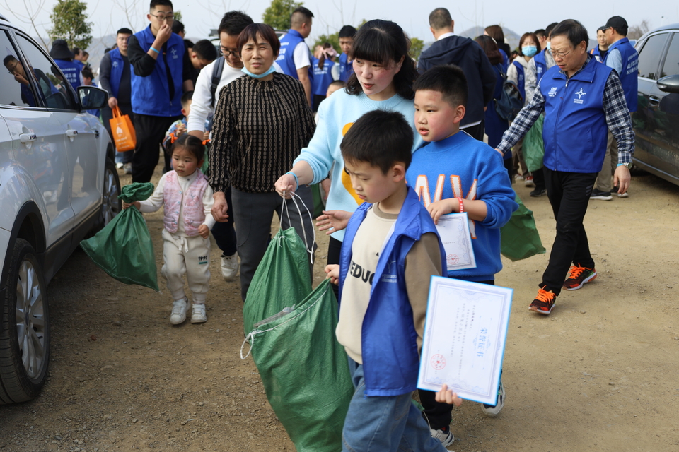 iFkzscsGiEdxKYZ2SqHq57pHlFdrSBXYNn5FIyiORtA1beEsoQQoEcdl7dbYT3bz